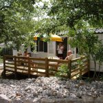 stacaravan met parasol